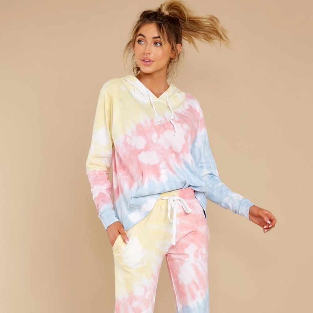 Retro Fantasy Sky Blossom Tie Dye Hoodie - Size M